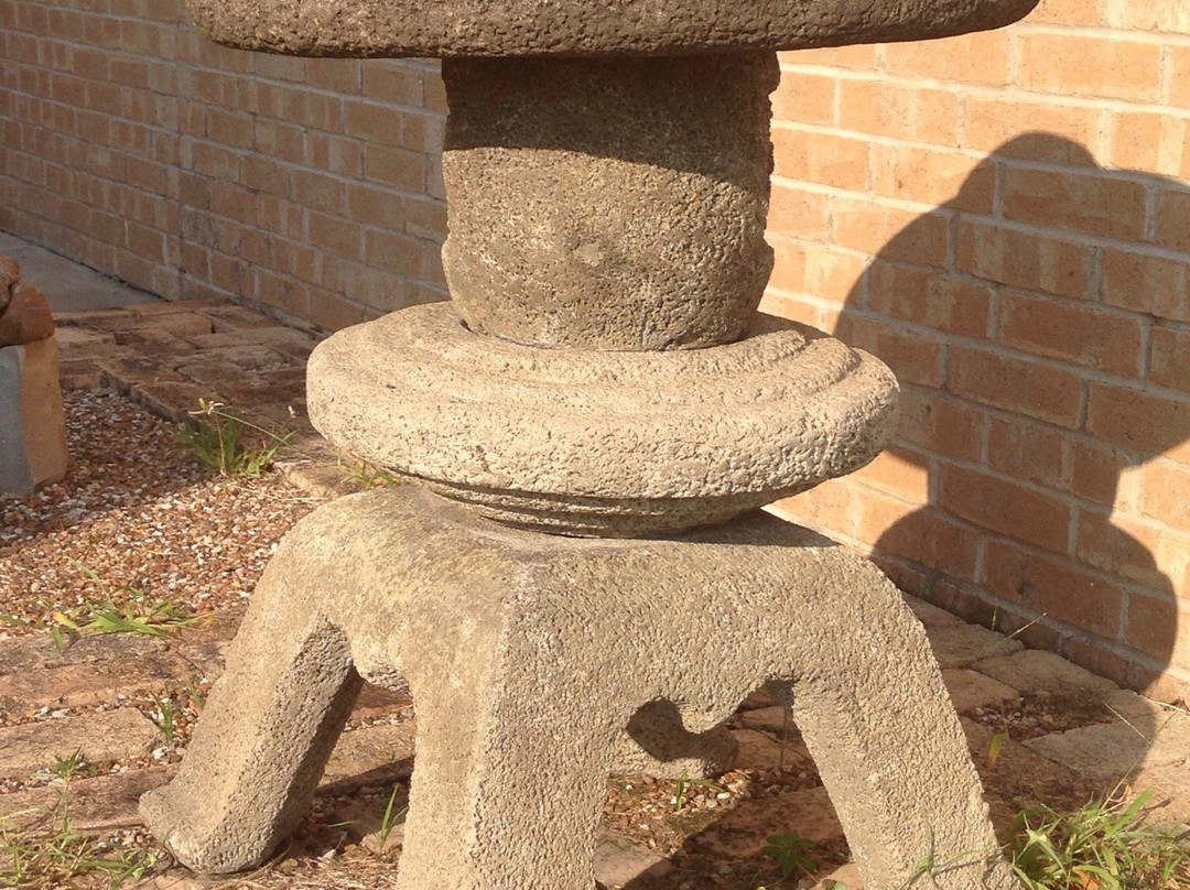 Simon Michael Art Gallery-Beeville必去景点