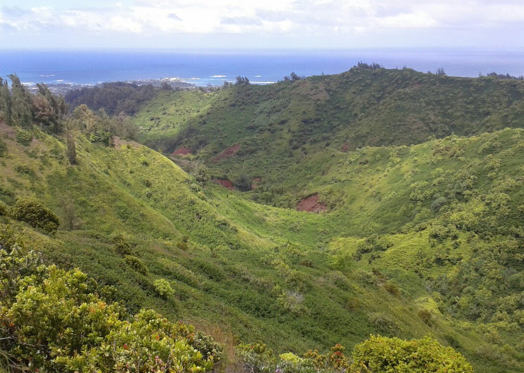 Laie Falls Trail-拉叶必去景点