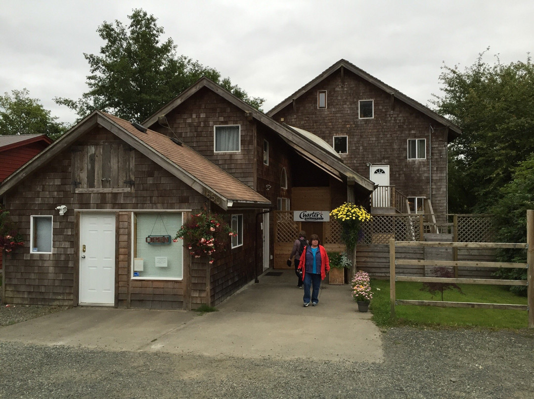 Graham Island餐馆和美食-Charters Food Truck