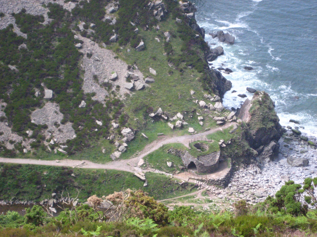 Heddon's Mouth- South West Coast Path Walk景点图片