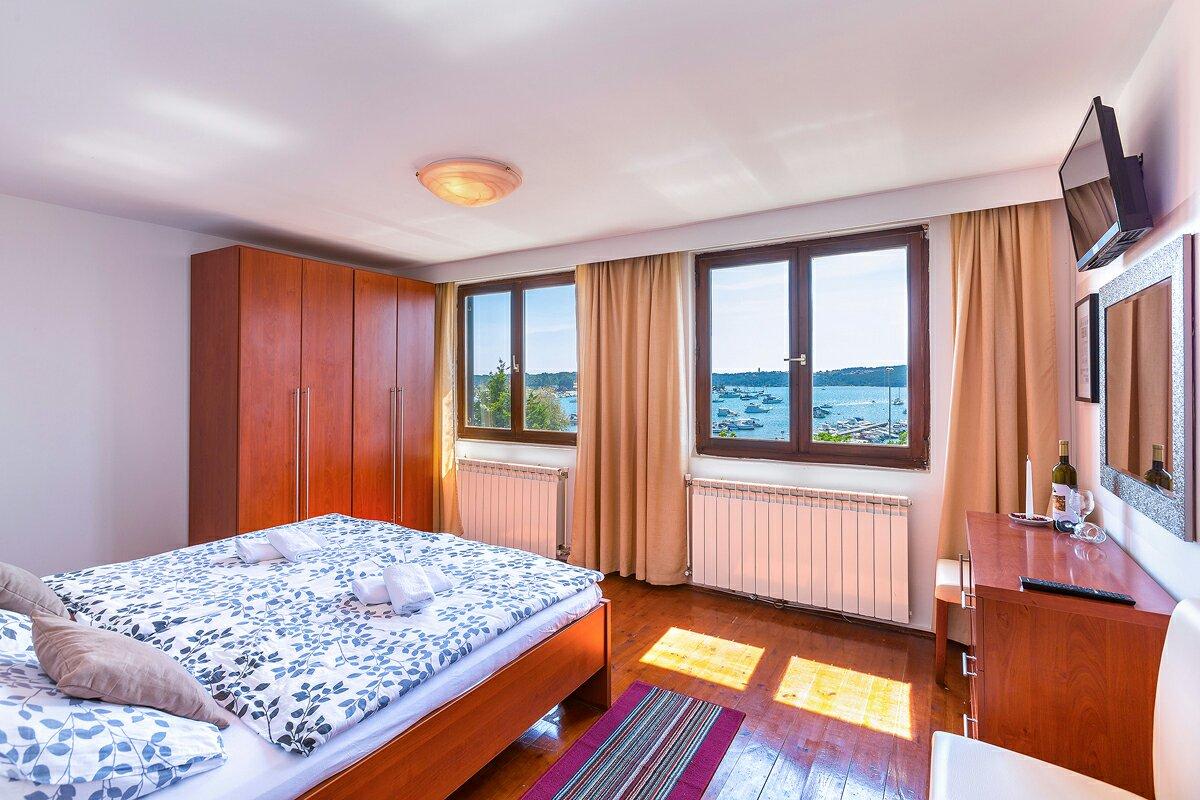 B&B Fontana-官方