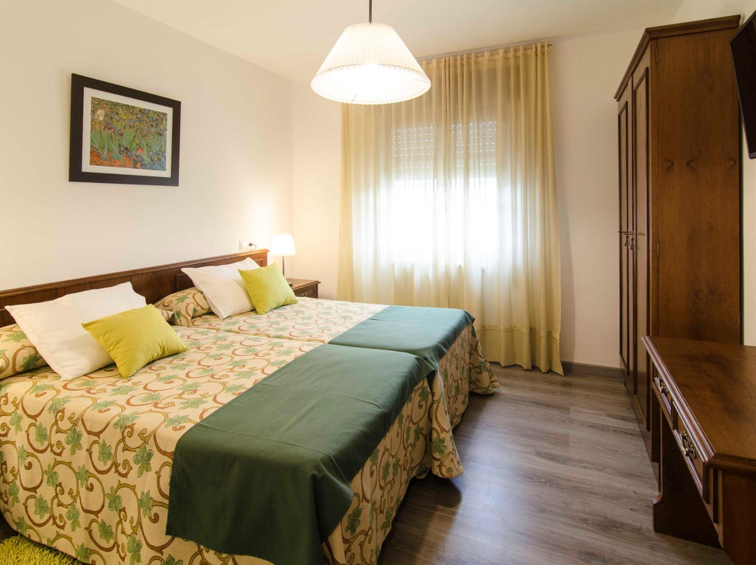 Vegadeo酒店住宿-Hotel La Bilbaina