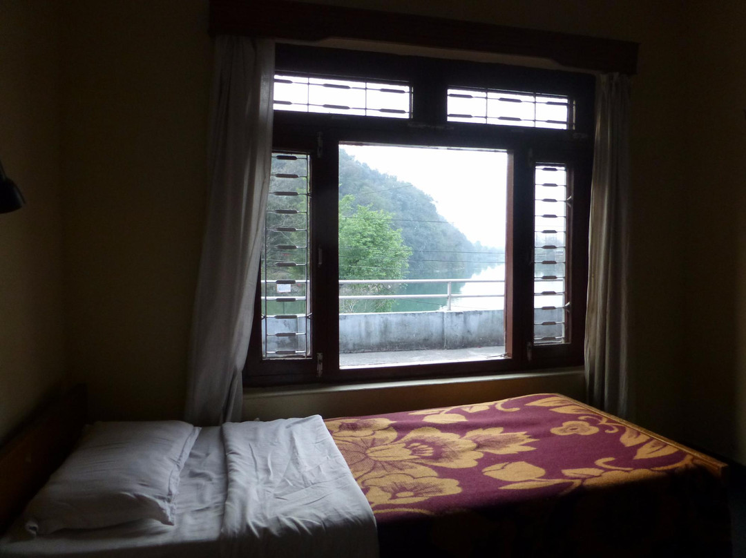 New Hotel Cosmos & Restaurant主图