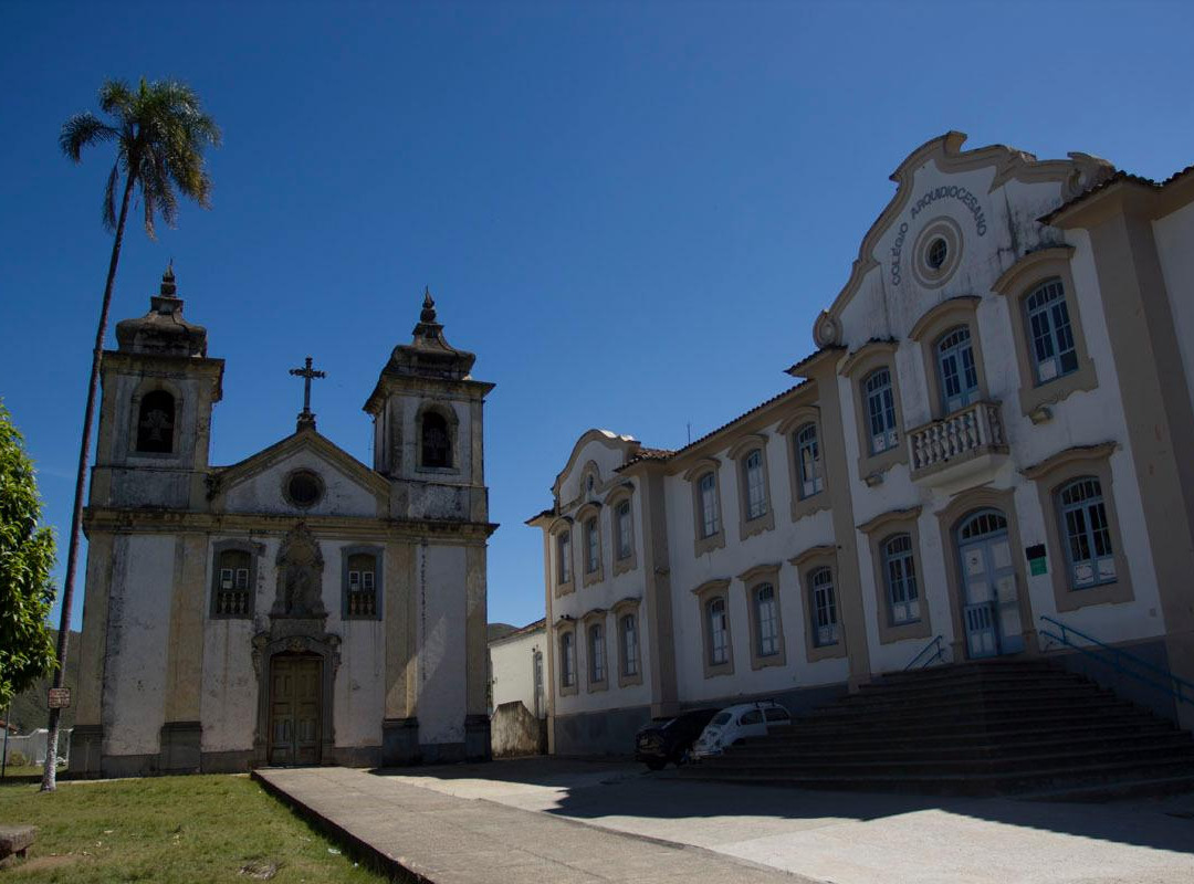 Sao Miguel e Almas (Bom Jesus Matosinhos) church-欧鲁普雷图必去景点