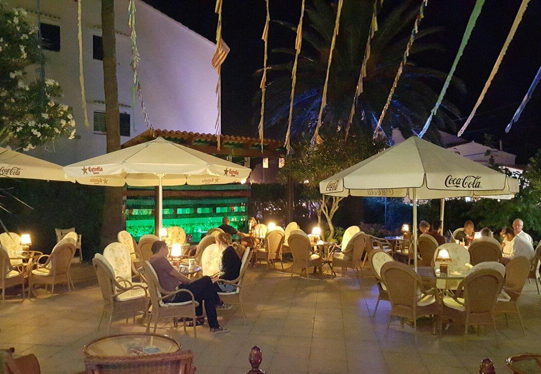 Aloha Cocktail-Bar