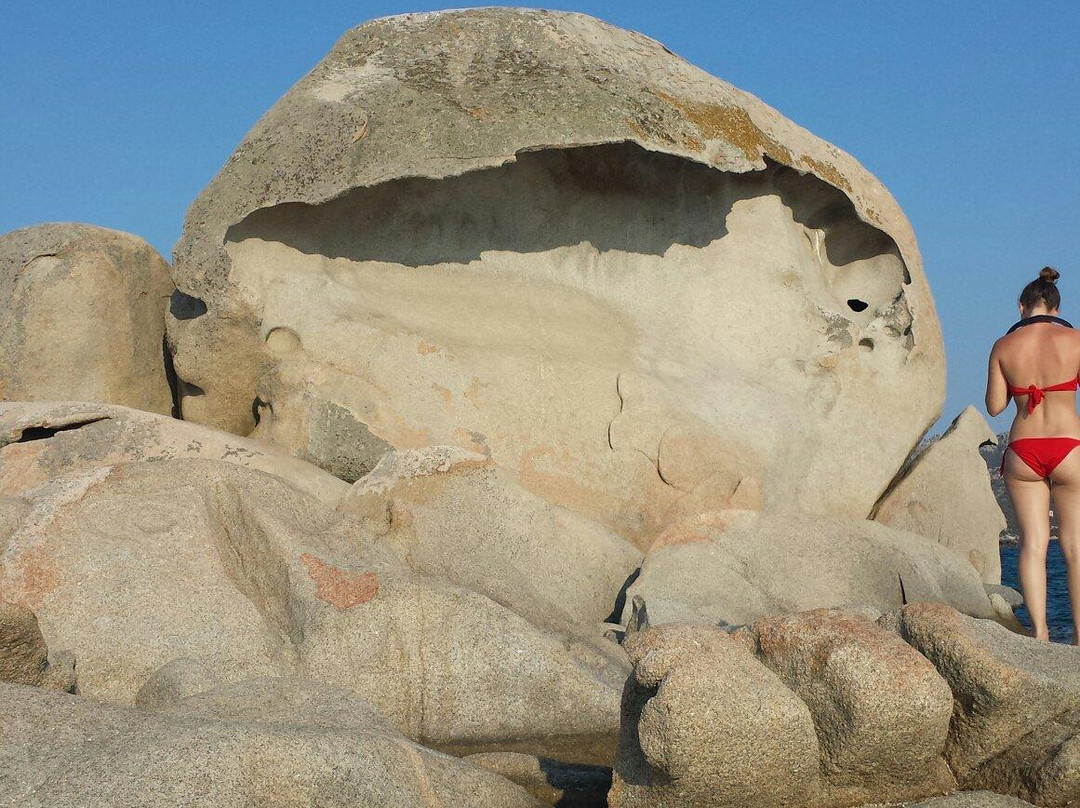 Spiaggia Testa di Polpo-拉马达莱娜必去景点