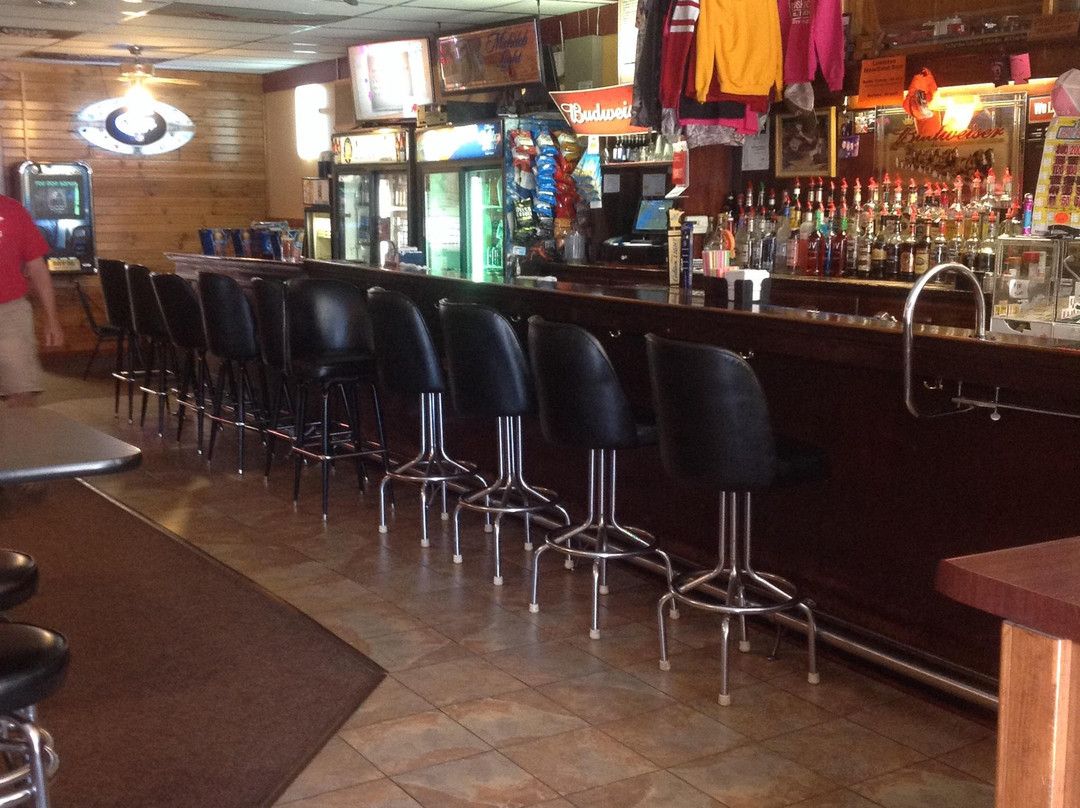 Altura餐馆和美食-Brewskie's Bar and Grill