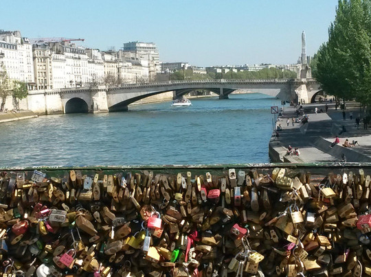 西岱岛-巴黎必去景点