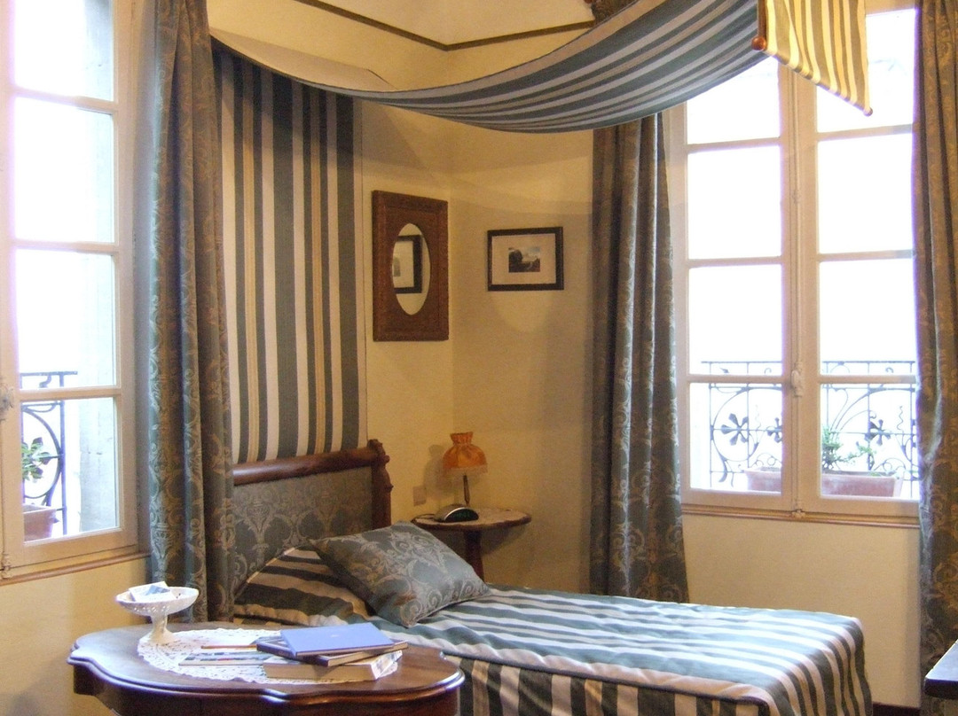 Bize de la Tour主图