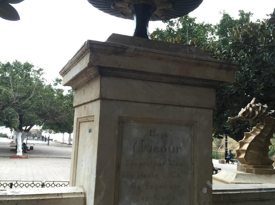 La Fontaine d'Aucour景点图片