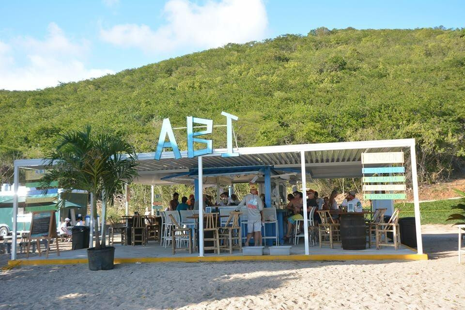 Abi Beach Bar-夏洛特阿马利亚必去景点
