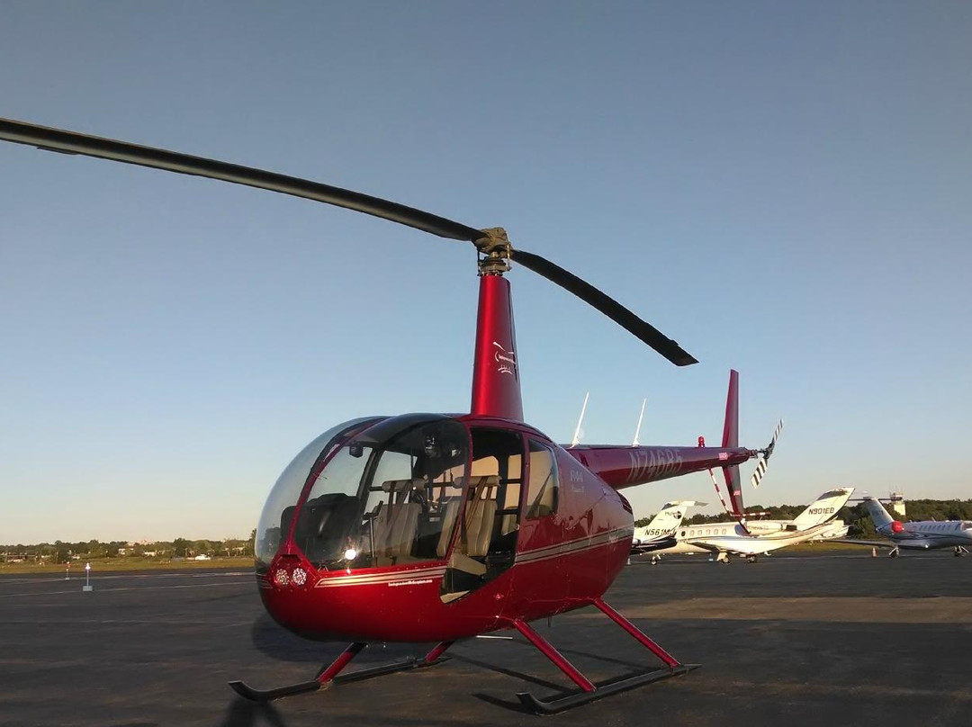 Independent Helicopters景点图片