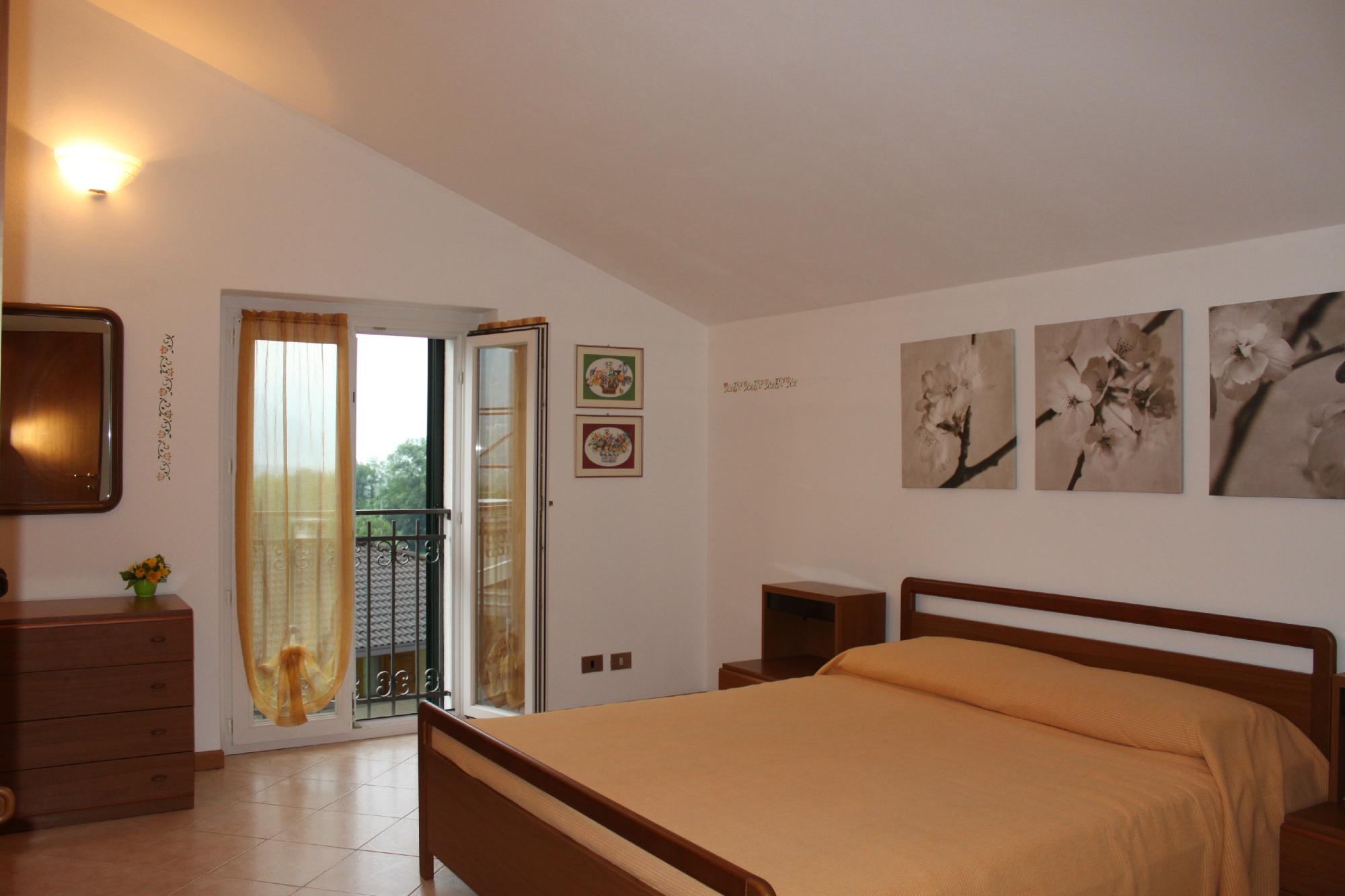 B&B Flora-官方