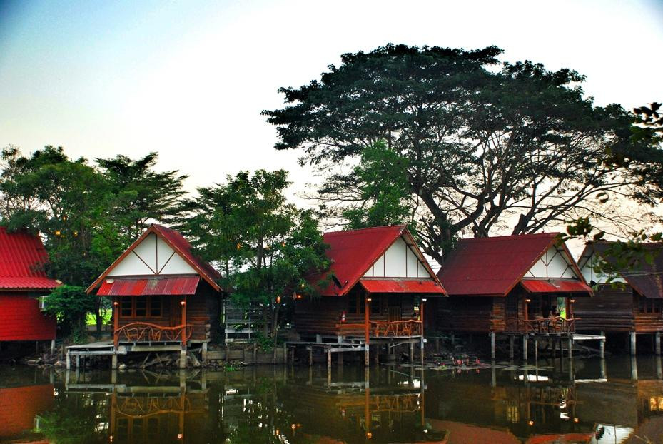 卢加绒度假村主图