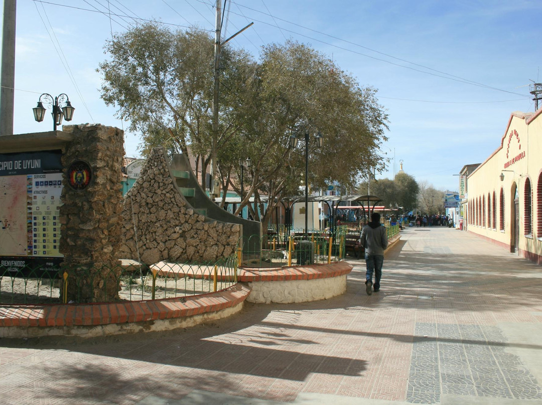 Plaza Arce-乌尤尼必去景点