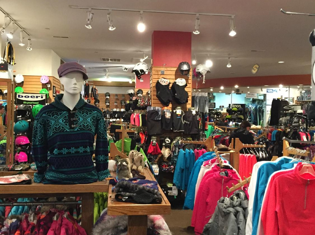 Christy Sports Ski and Snowboard-基斯通必去景点