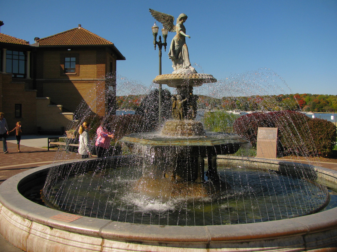 Riviera Beach-日内瓦湖必去景点