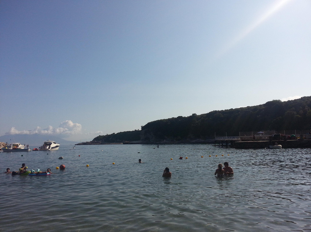 Marina di Puolo景点图片