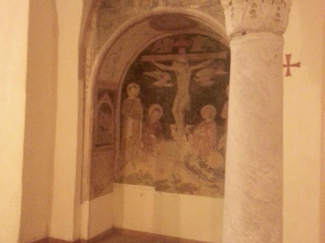 Duomo-Sant'Agata de' Goti必去景点