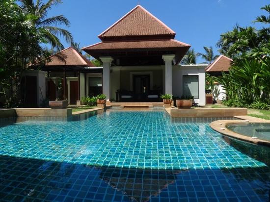 普吉岛榕树SPA-他朗必去景点