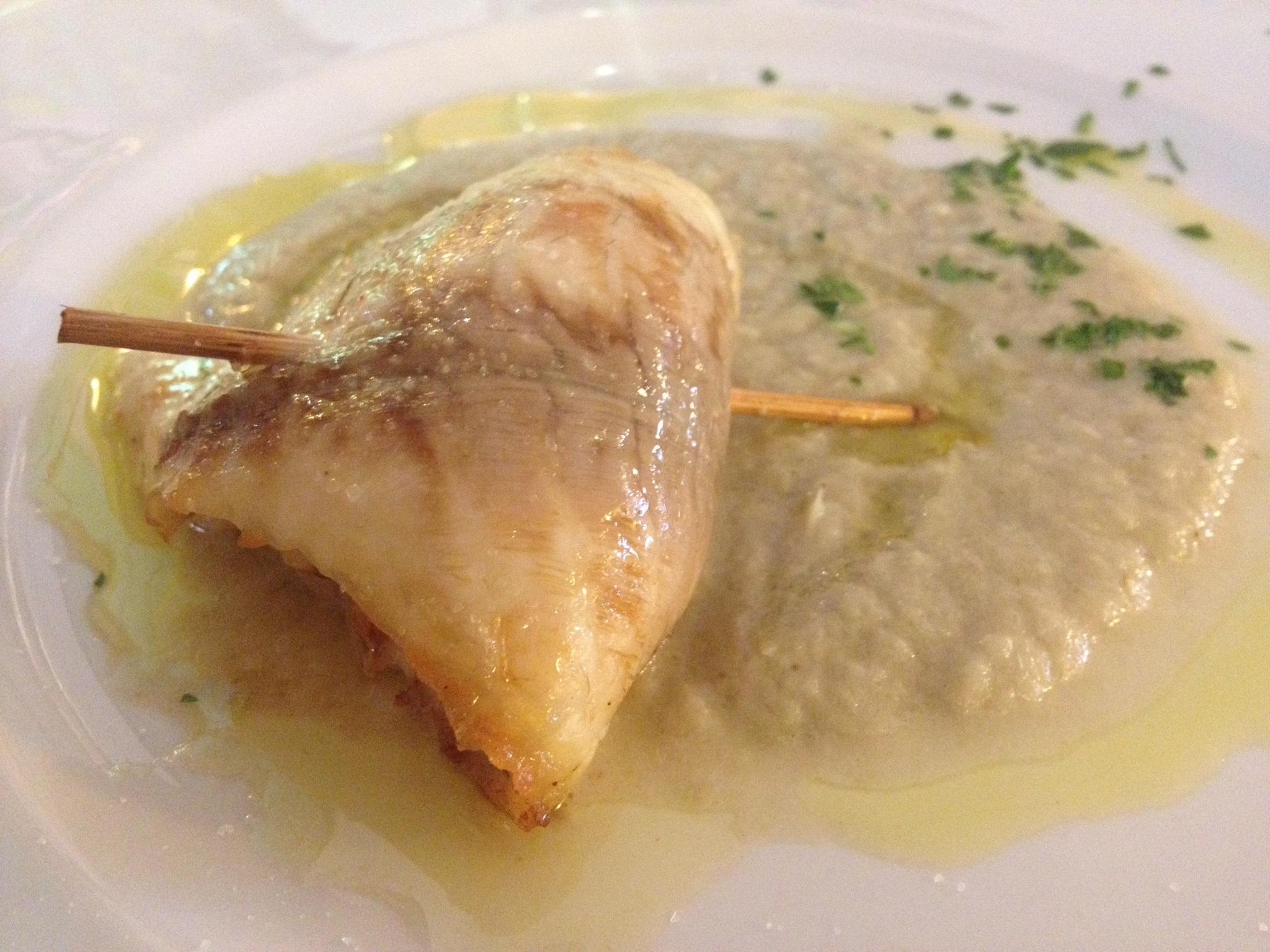 At the Golden Fish-客卧