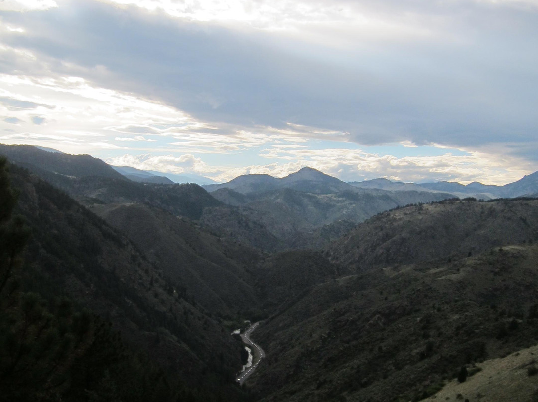 Lariat Loop National Scenic Byway-戈尔登必去景点