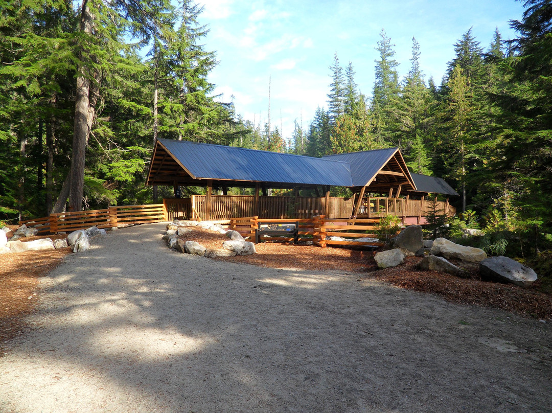 Huckleberry Inn主图