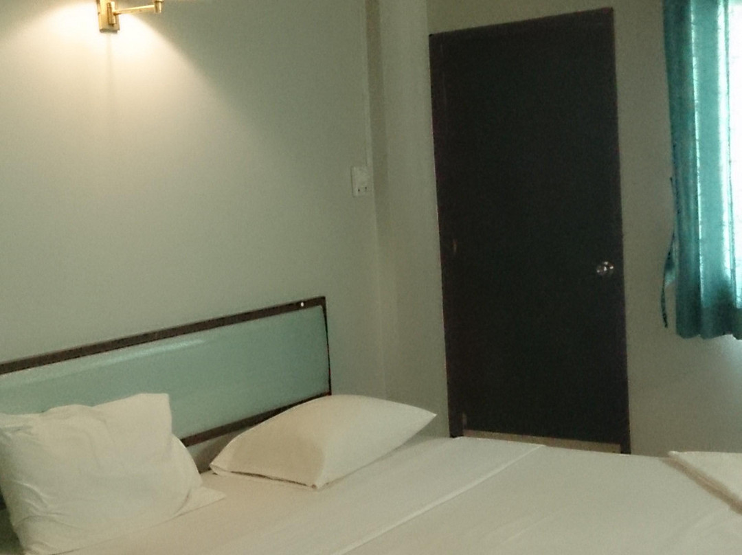 Win Hotel主图