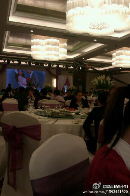 靖江滨江花园酒店主图