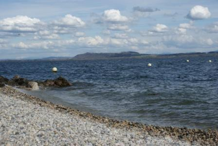 Lac de Neuchâtel-纳沙泰尔必去景点