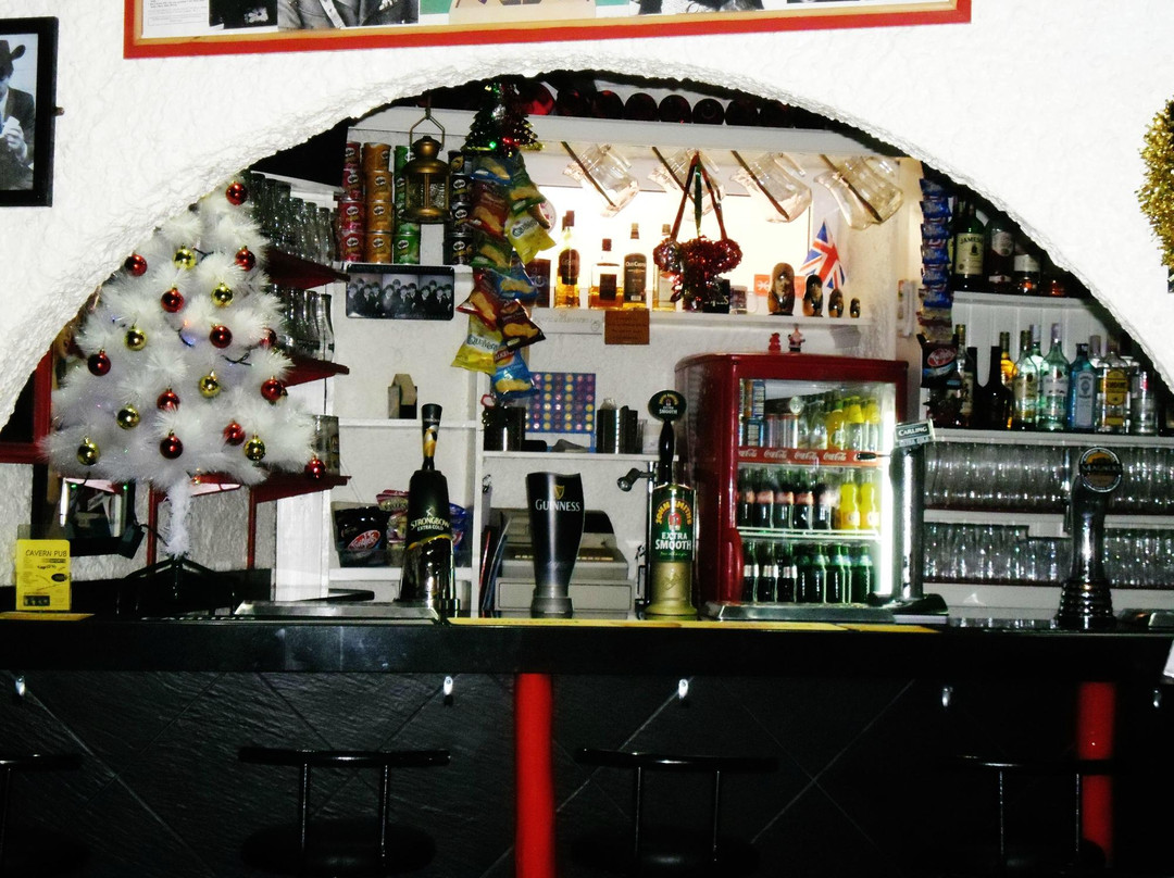 Cavern Pub Albufeira Portugal景点图片