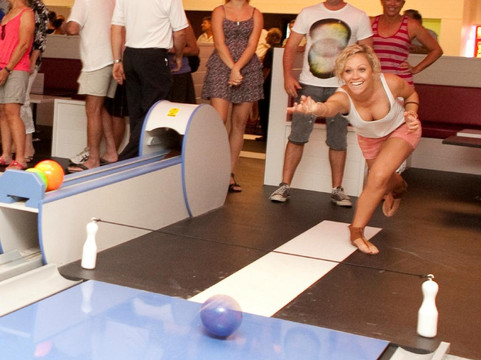 Hamilton Island Bowling Alley-汉密尔顿岛必去景点