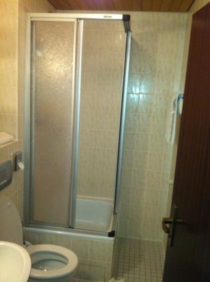 Hotel La Terrazza-浴室