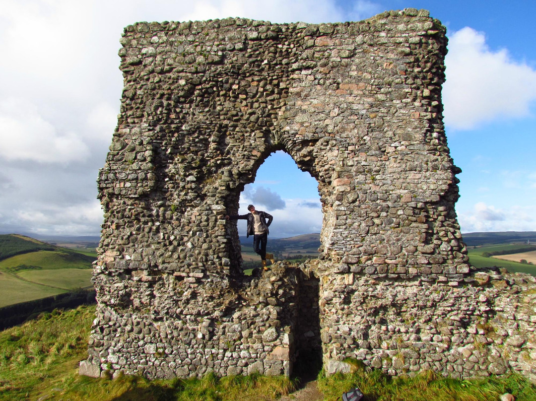 Dunnideer Hillfort-Insch必去景点