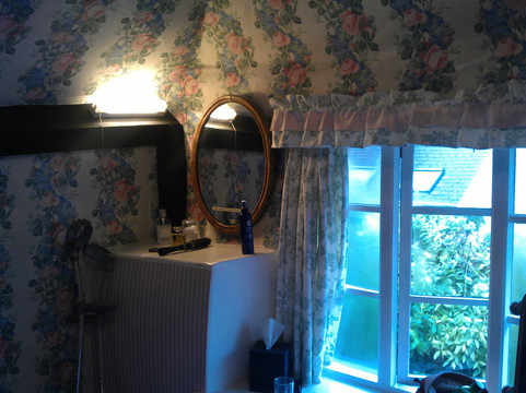 The Old Farmhouse主图