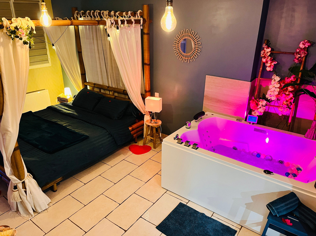 Mb Room - Love Room - Var