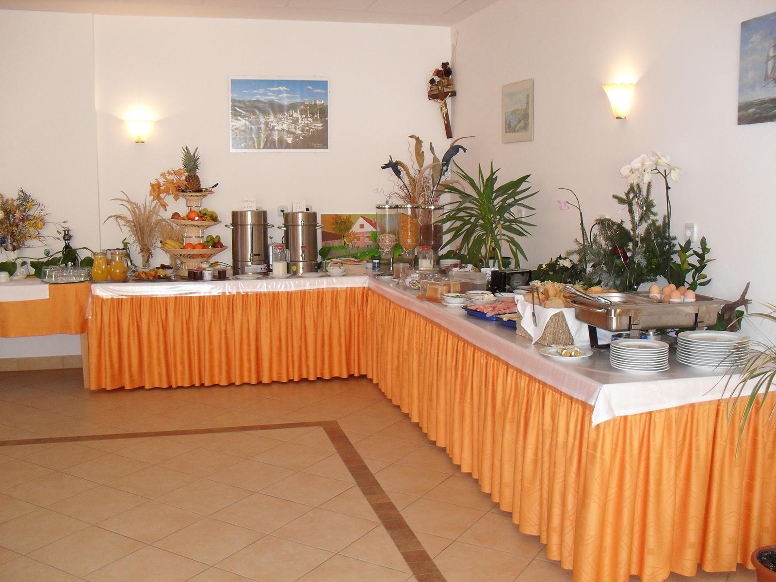 Garni Hotel Villa Tamara-餐饮