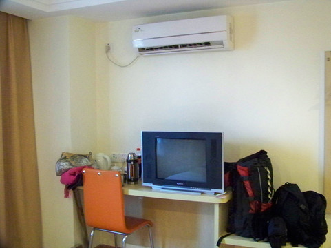 成都安逸158酒店抚琴店主图