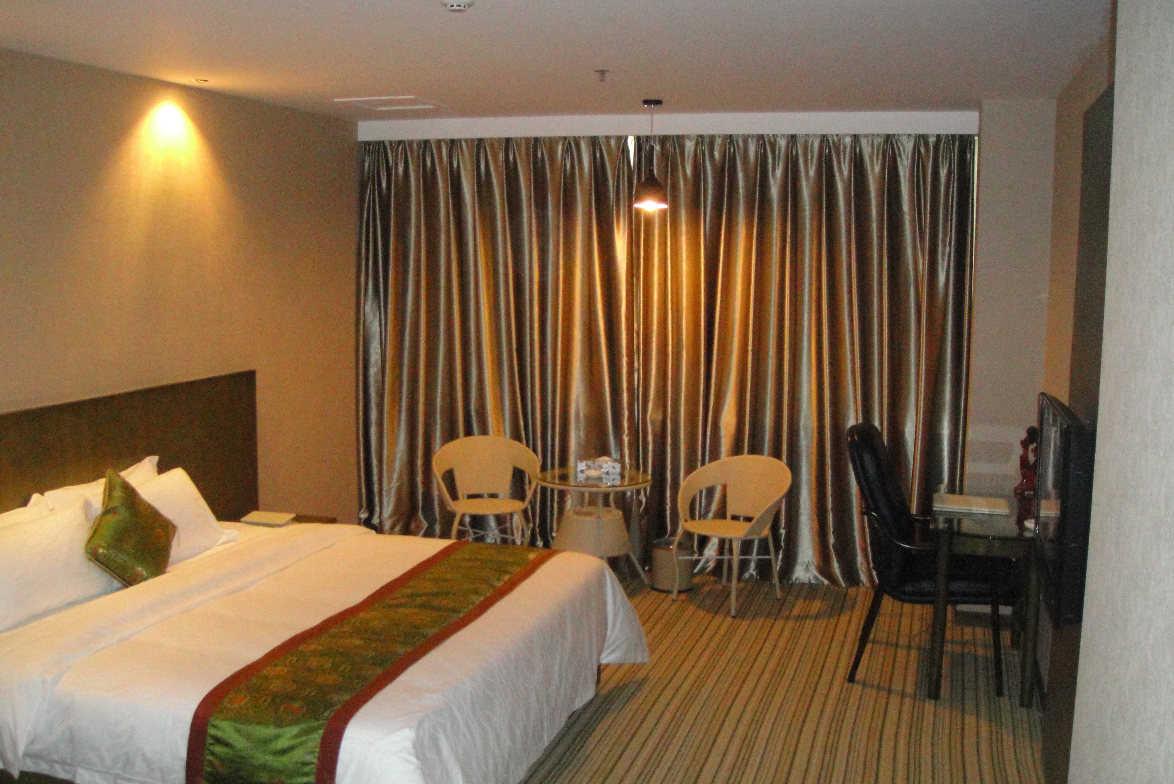 香榭丽宫酒店-官方