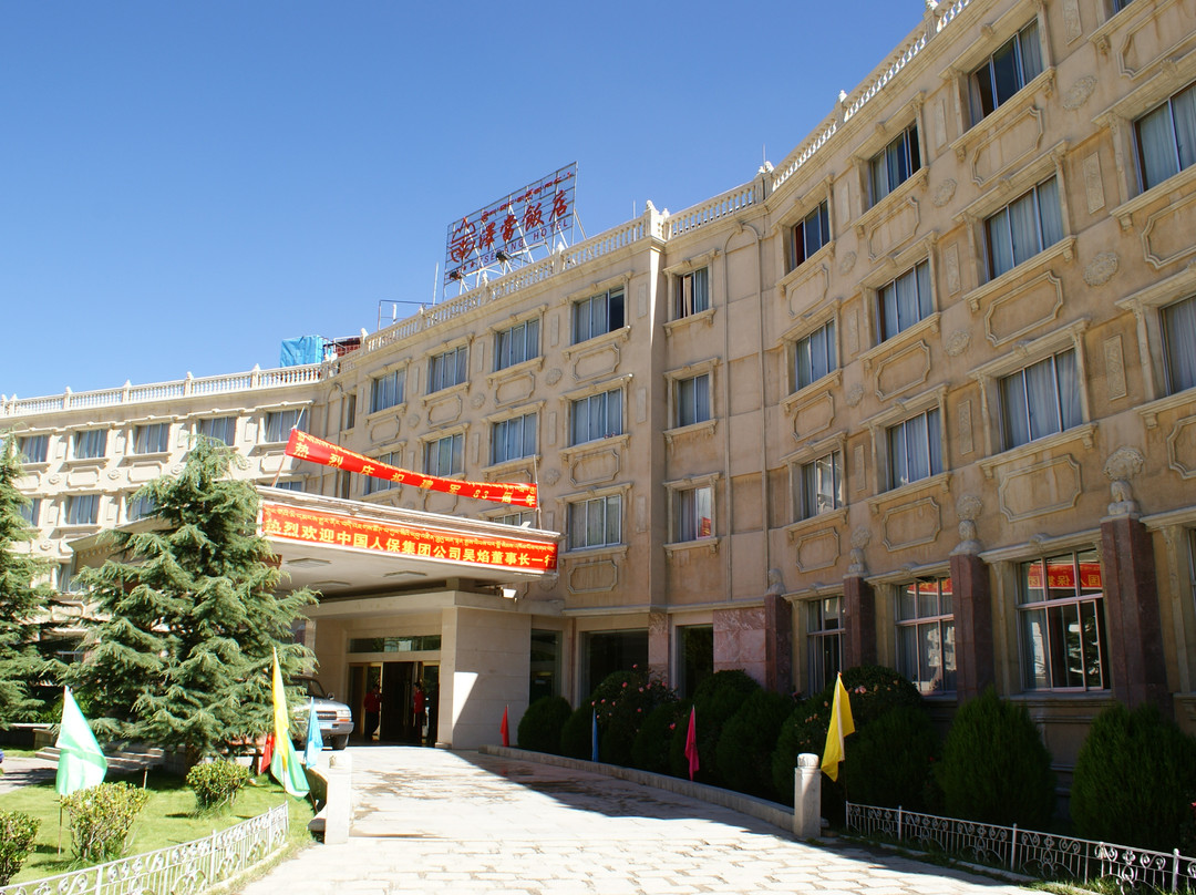 泽当饭店主图