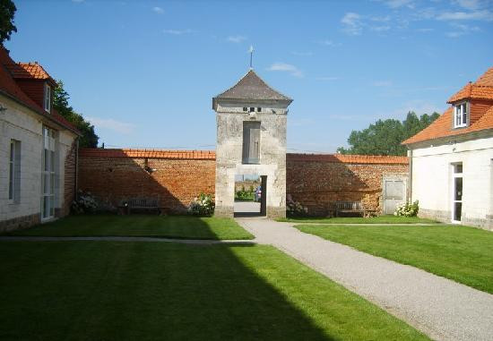 Saint-Pol-sur-Ternoise旅游攻略图片