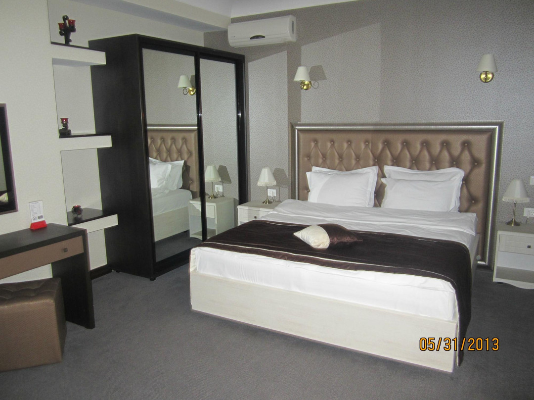 Codru酒店住宿-Villa Rossa Hotel