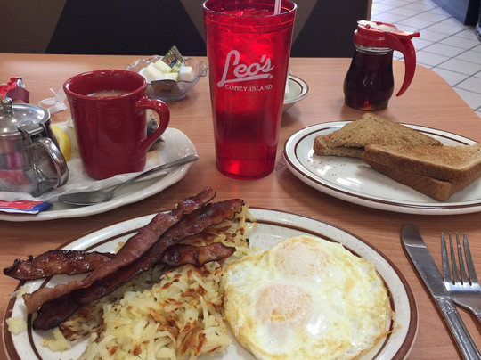 Leo's Coney Island