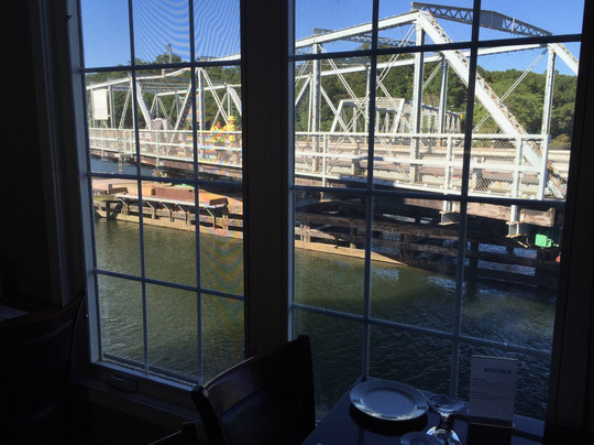 Rainbow Thai Restaurant