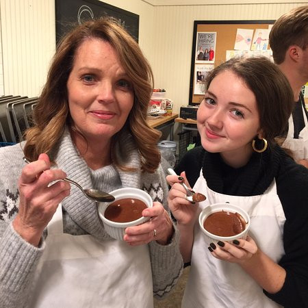 Sur La Table Cooking Class-伯明翰必去景点