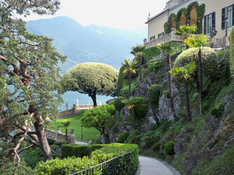 Bellagio Water Limousines-贝拉焦必去景点