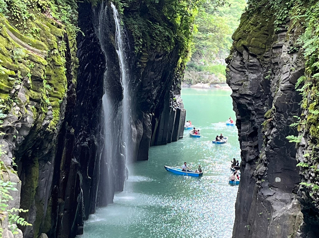 Manai Falls景点图片