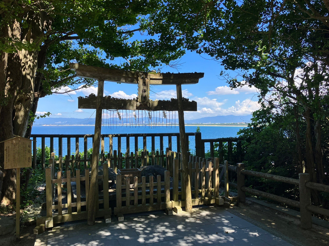 Shikaumi Shrine-福冈市必去景点