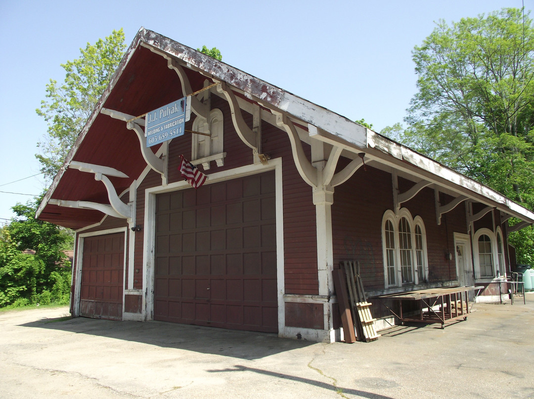 Historic Newmarket Railroad Station & Freight Barns景点图片