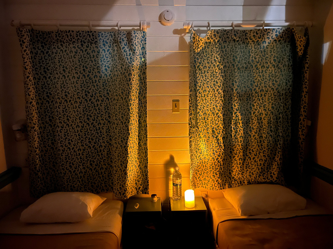 Sivananda Ashram Yoga Retreat Bahamas主图